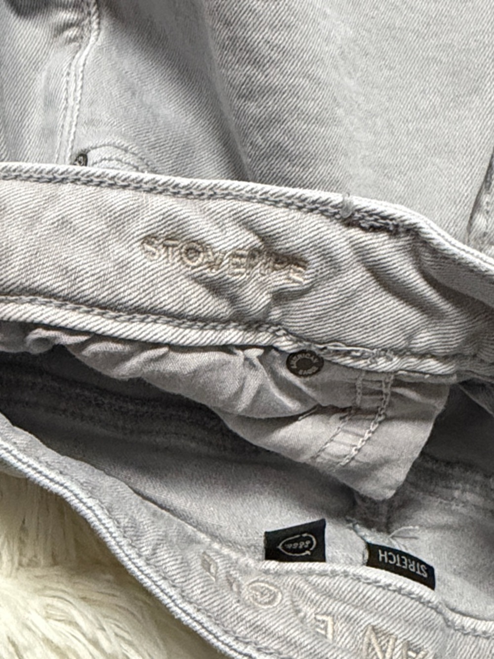 AE Strovepipe Jeans - Picture 6 of 7
